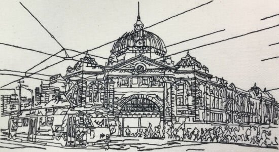 Thread sketching, thread painting and free machine embroidery explained. Deborah Wirsu of Thread Sketching in Action